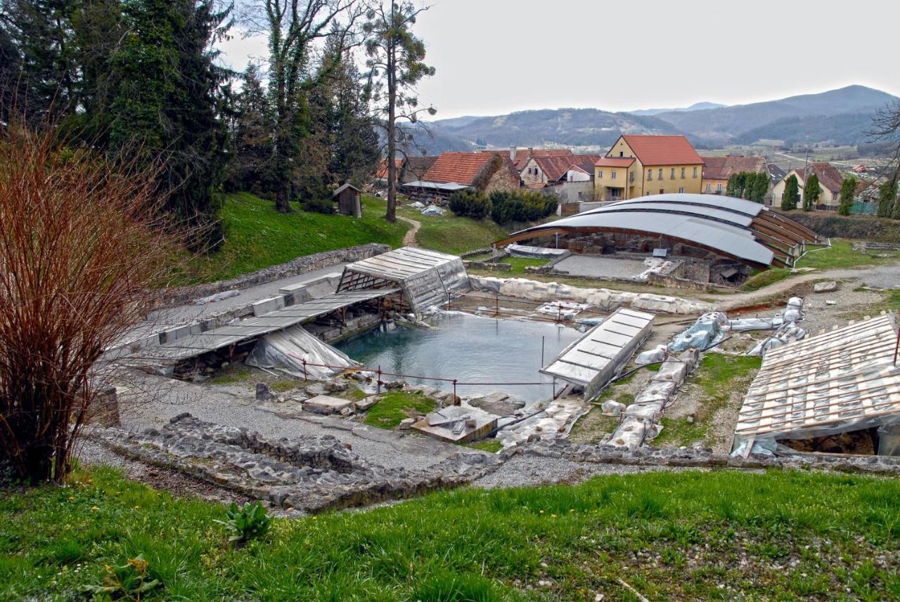 K Relax Place, Varazdinske Toplice, Modern Home With Sauna, Jacuzzi, Wifi Luaran gambar
